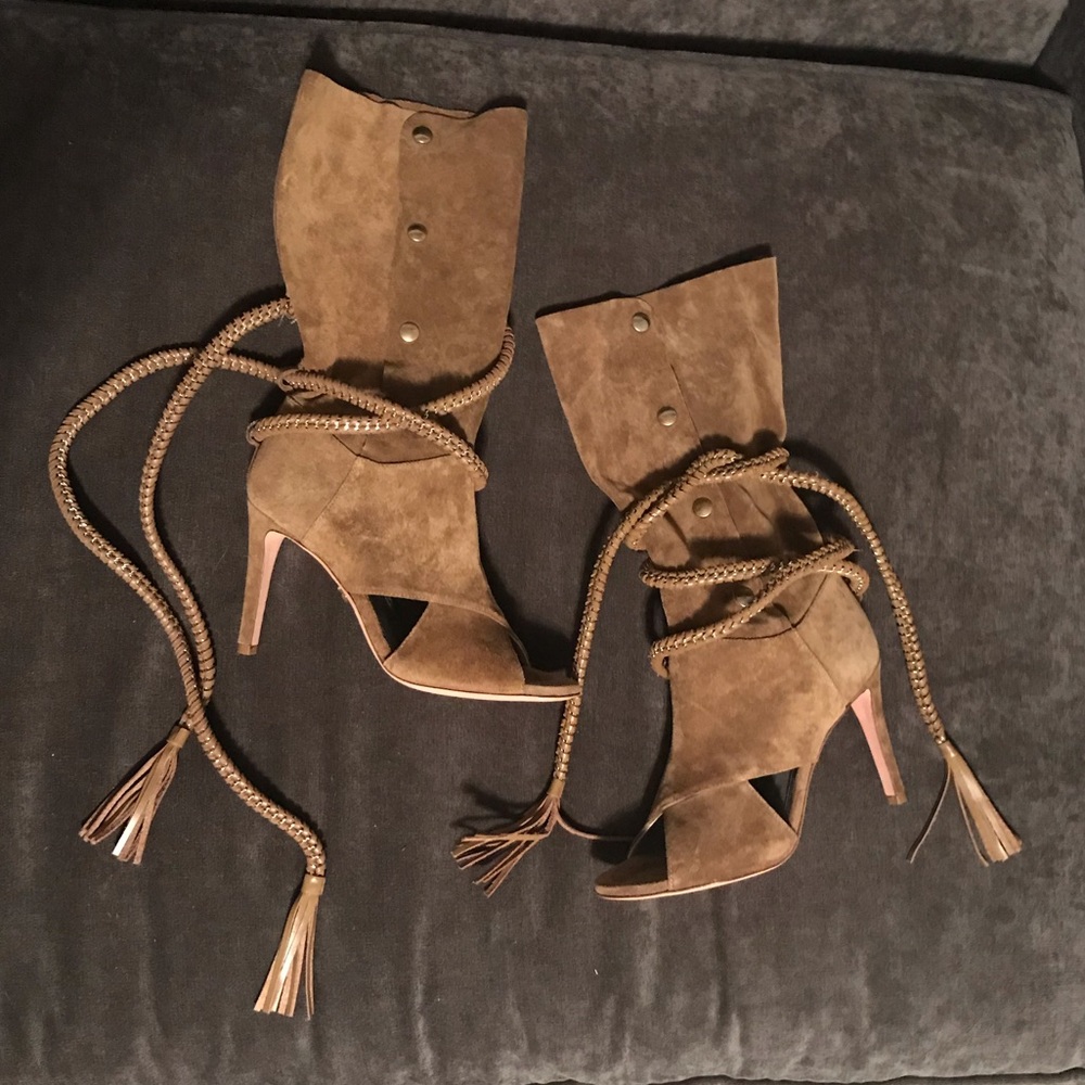 Monika Chiang Armenia Caramel Suede Boot 37/7